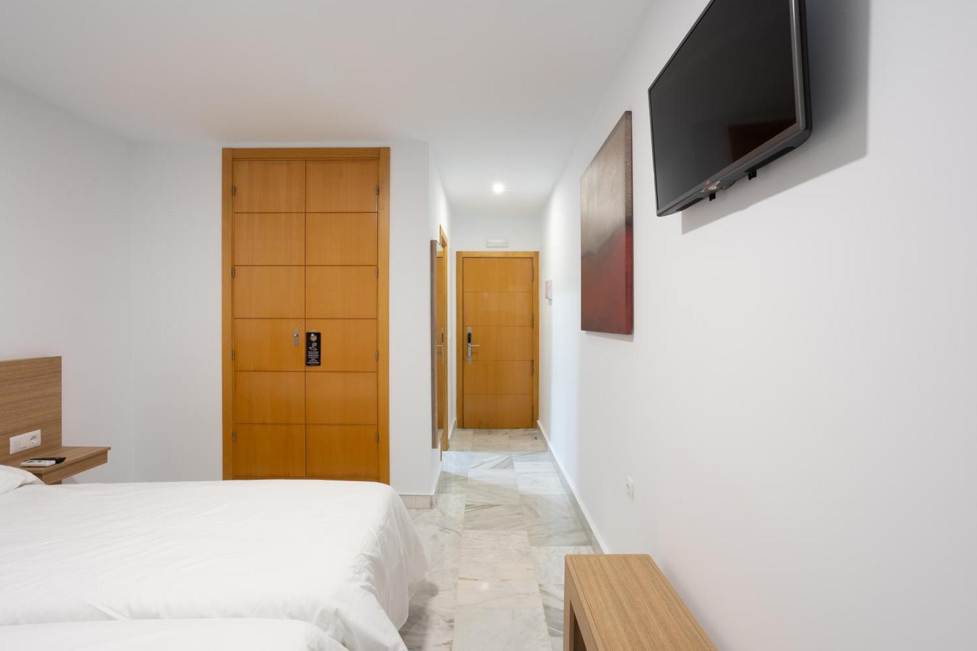 Hotel El Tujjar Los Barrios Zewnętrze zdjęcie